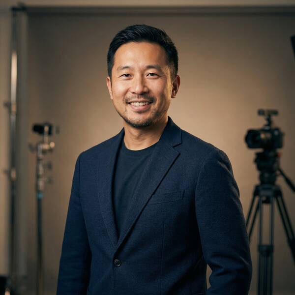 萝莉岛导演顾问