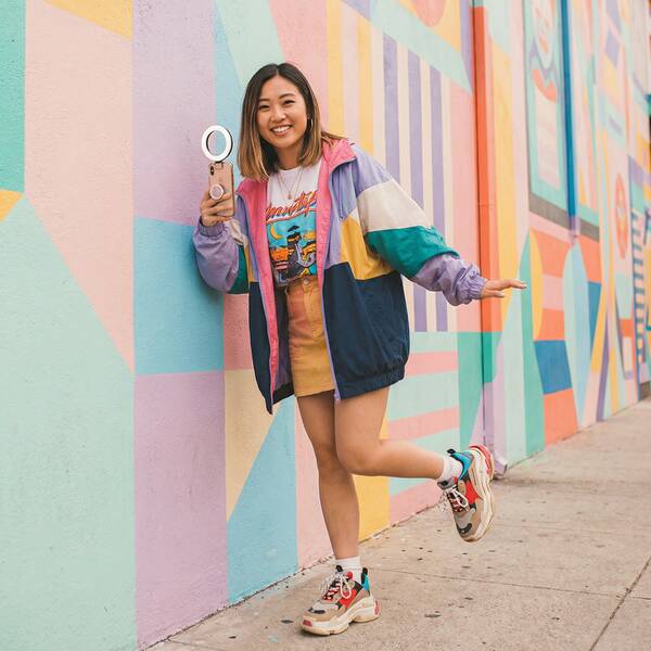 萝莉岛心理顾问